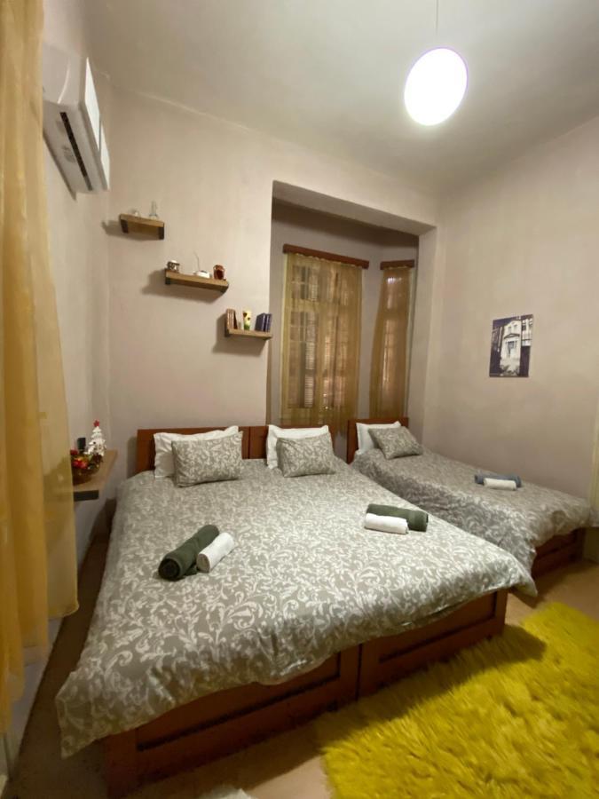 Korca City Rooms Exterior photo